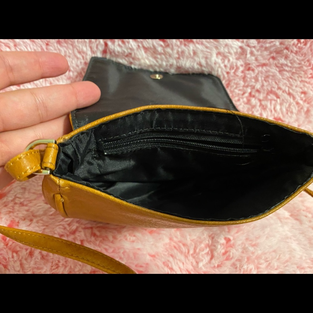Kenneth Cole Reaction Wooster St Foldover Flap Mini Bag, Tan - Picture 4 of 6